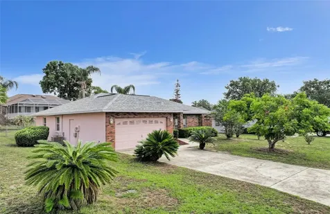 933 Devonshire Way Lake Wales FL 33853