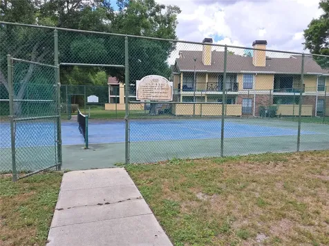 Tampa FL 33614