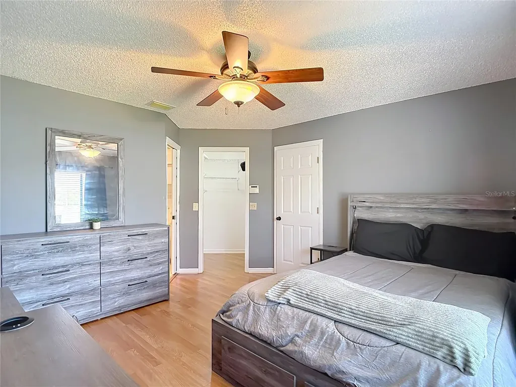 18312 Aintree Court Tampa FL 33647