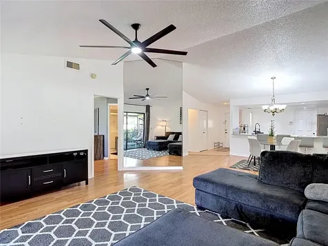 18312 Aintree Court Tampa FL 33647