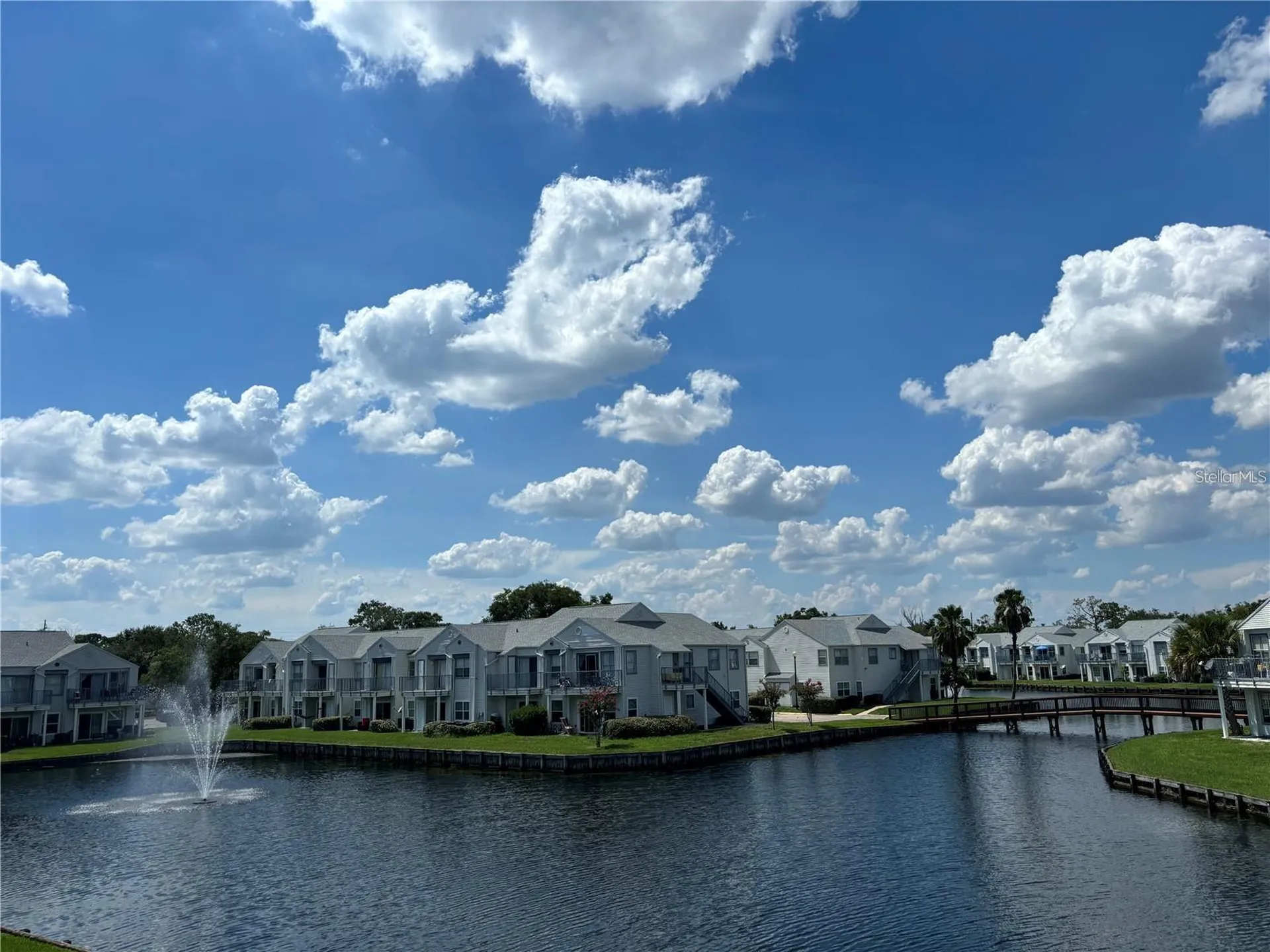 2556 Woodgate Boulevard Orlando FL 32822