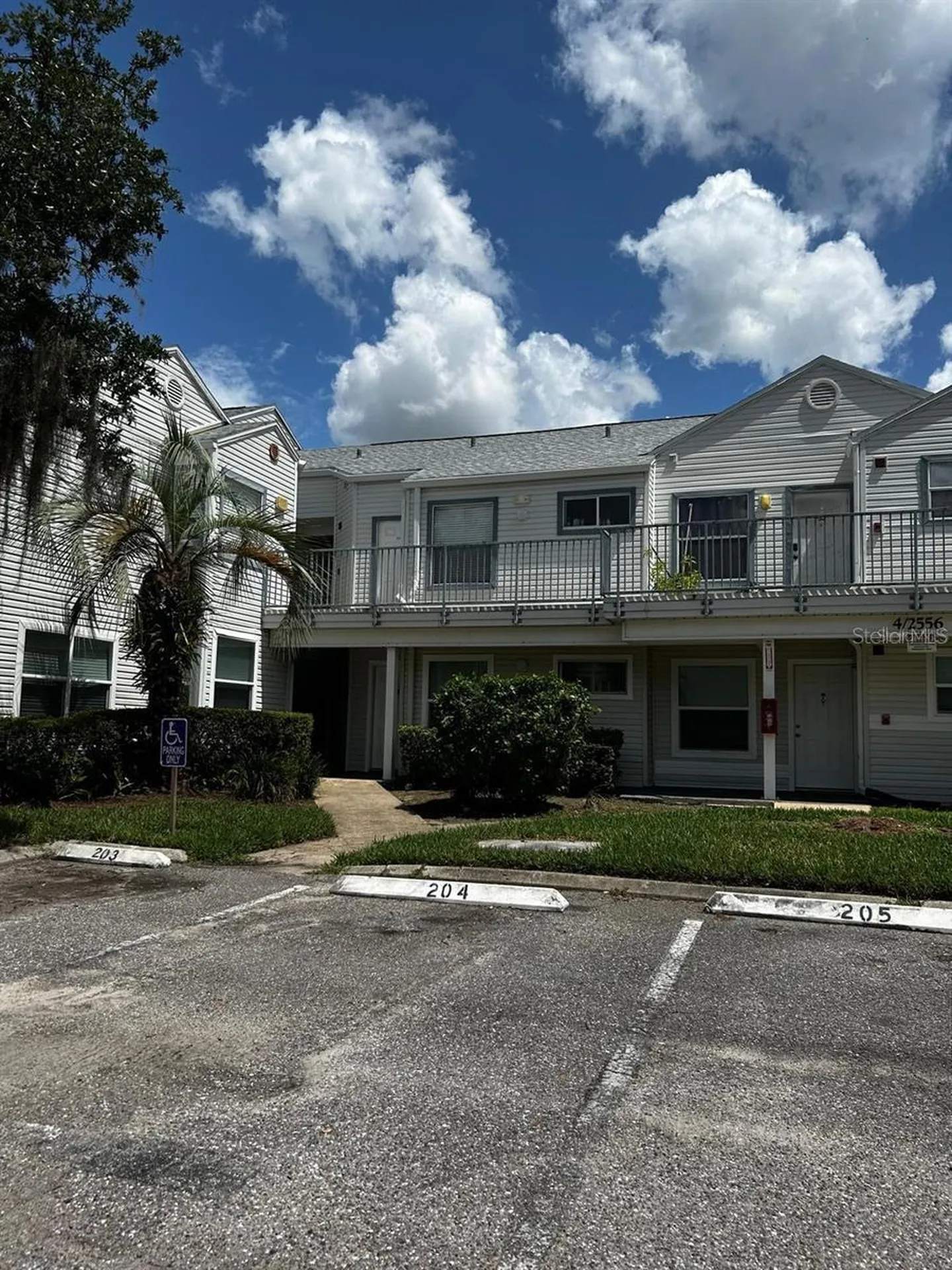 2556 Woodgate Boulevard Orlando FL 32822