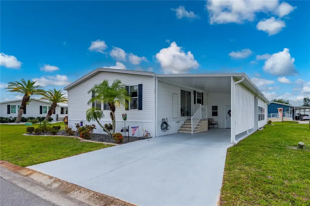 1000 Kings Highway Port Charlotte FL 33980