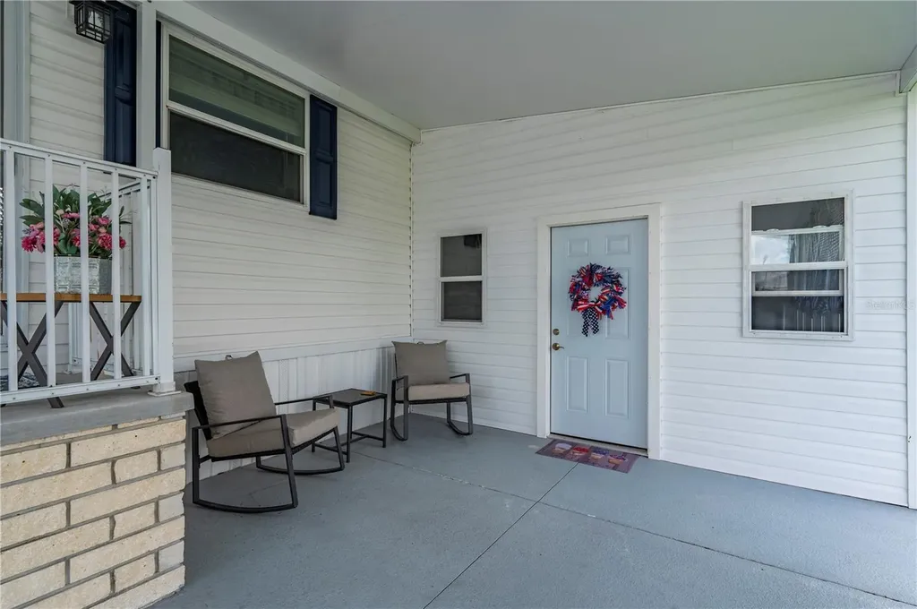 1000 Kings Highway Port Charlotte FL 33980