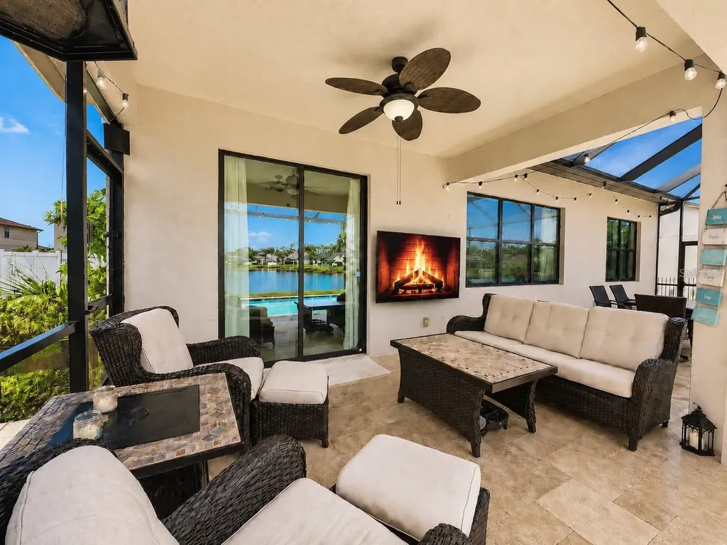 1907 Bottlebrush Way North Port FL 34289