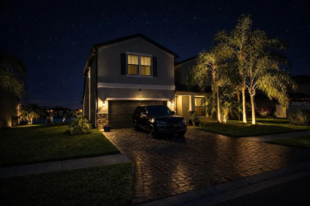 1907 Bottlebrush Way North Port FL 34289