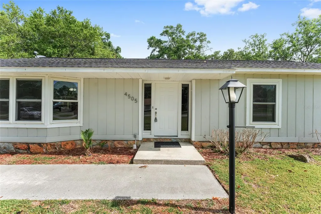 4505 SE 12th Place Ocala FL 34471
