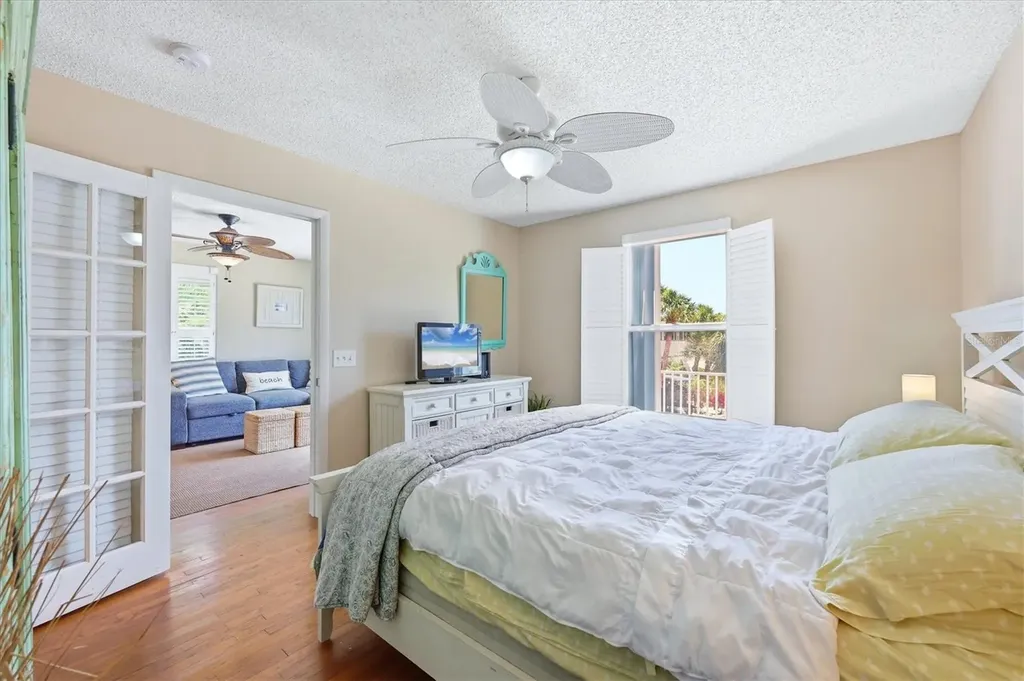 6325 Gulf Drive Holmes Beach FL 34217