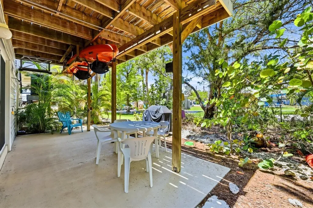 6325 Gulf Drive Holmes Beach FL 34217