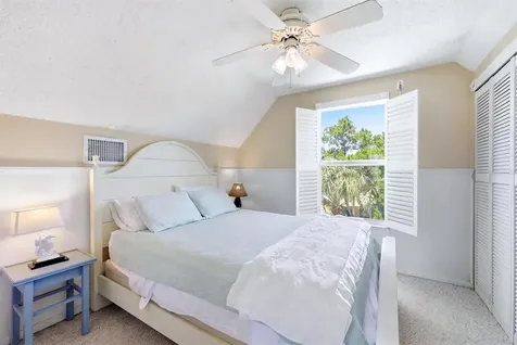 6325 Gulf Drive Holmes Beach FL 34217
