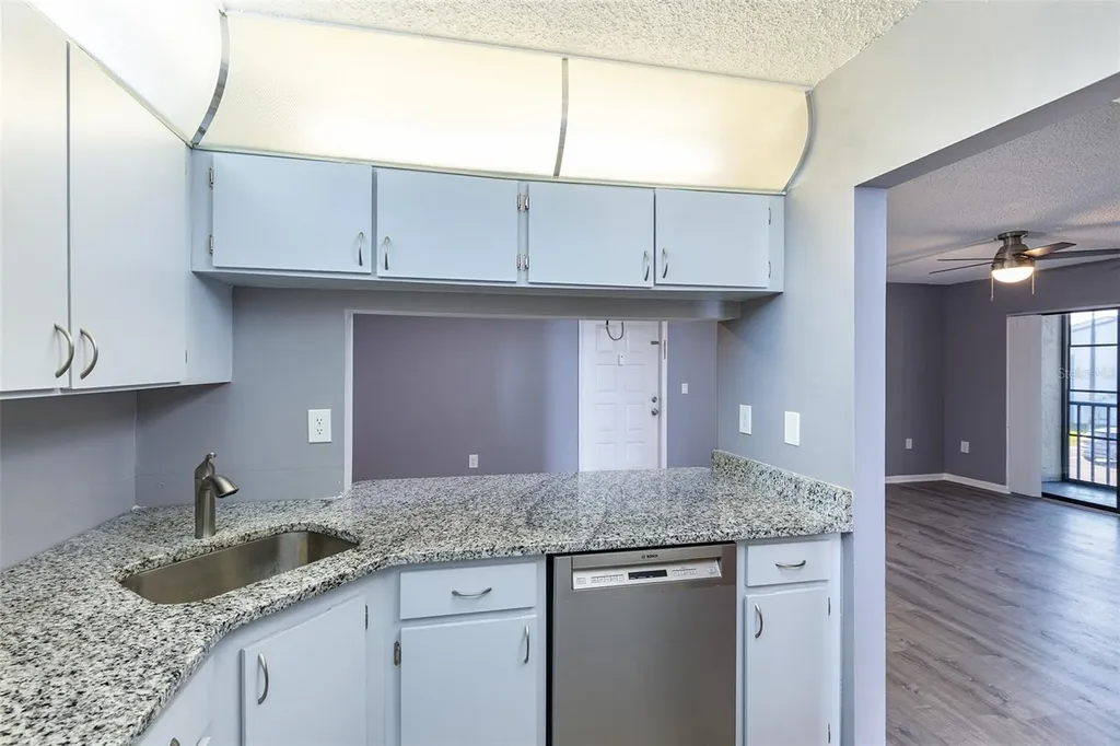 1182 Pine Ridge Circle W Tarpon Springs FL 34688