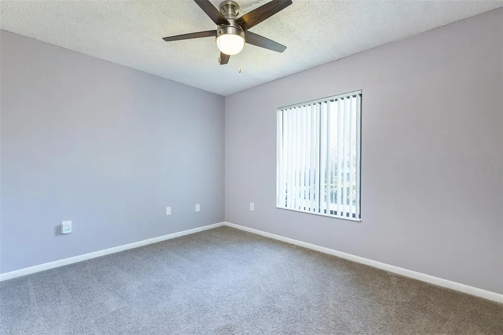 1182 Pine Ridge Circle W Tarpon Springs FL 34688