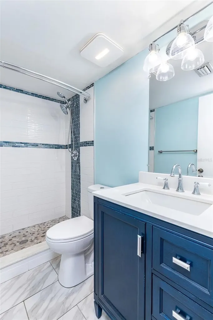 1182 Pine Ridge Circle W Tarpon Springs FL 34688