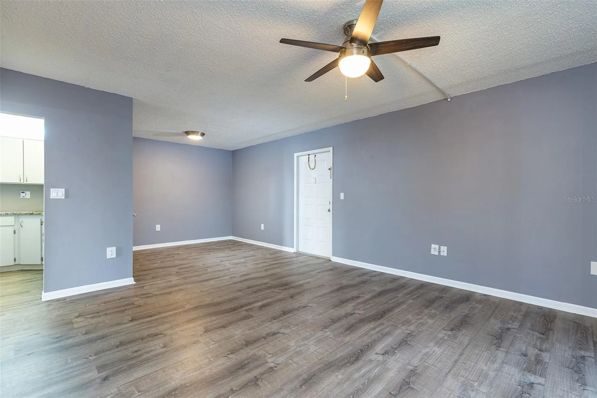 1182 Pine Ridge Circle W Tarpon Springs FL 34688