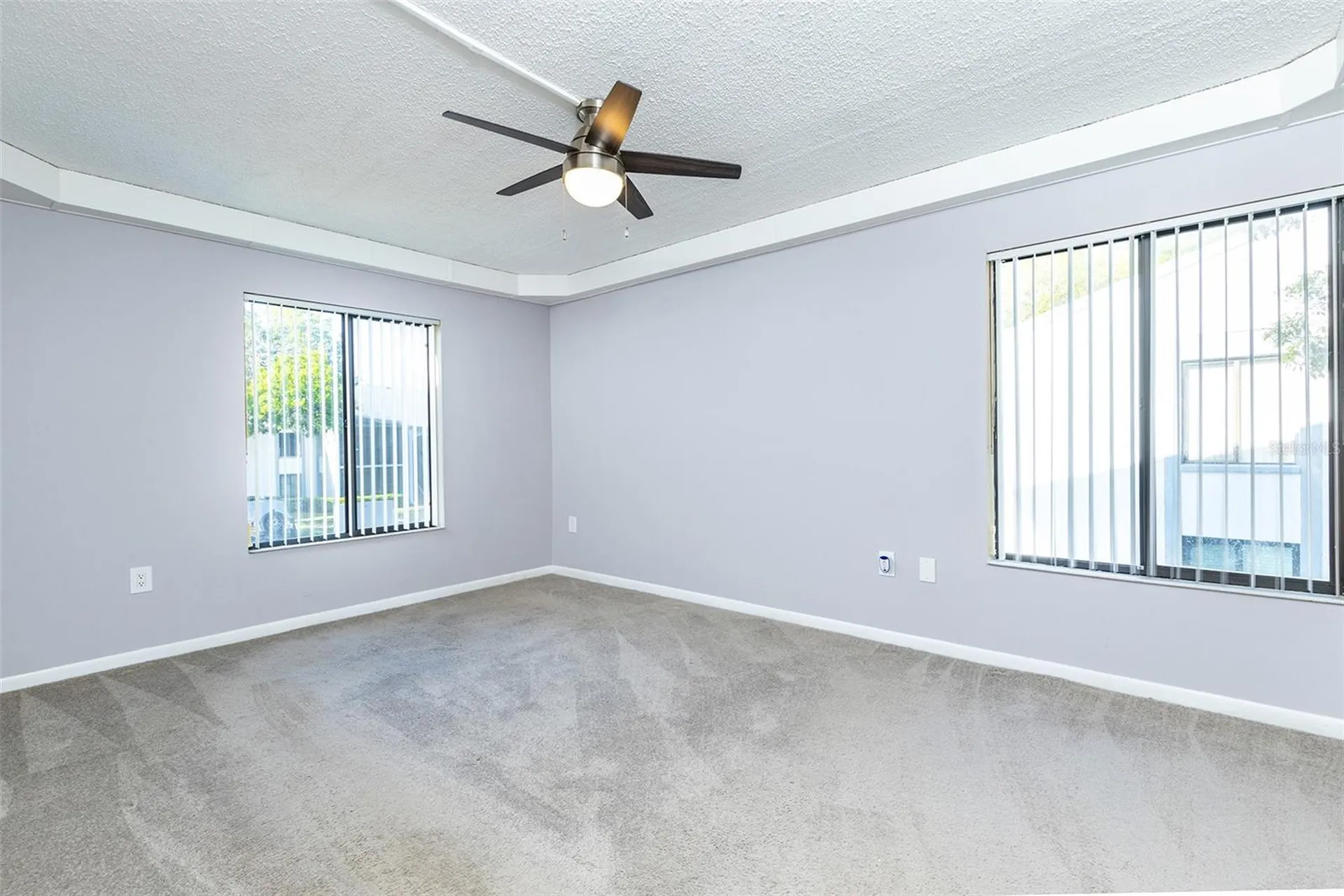 1182 Pine Ridge Circle W Tarpon Springs FL 34688