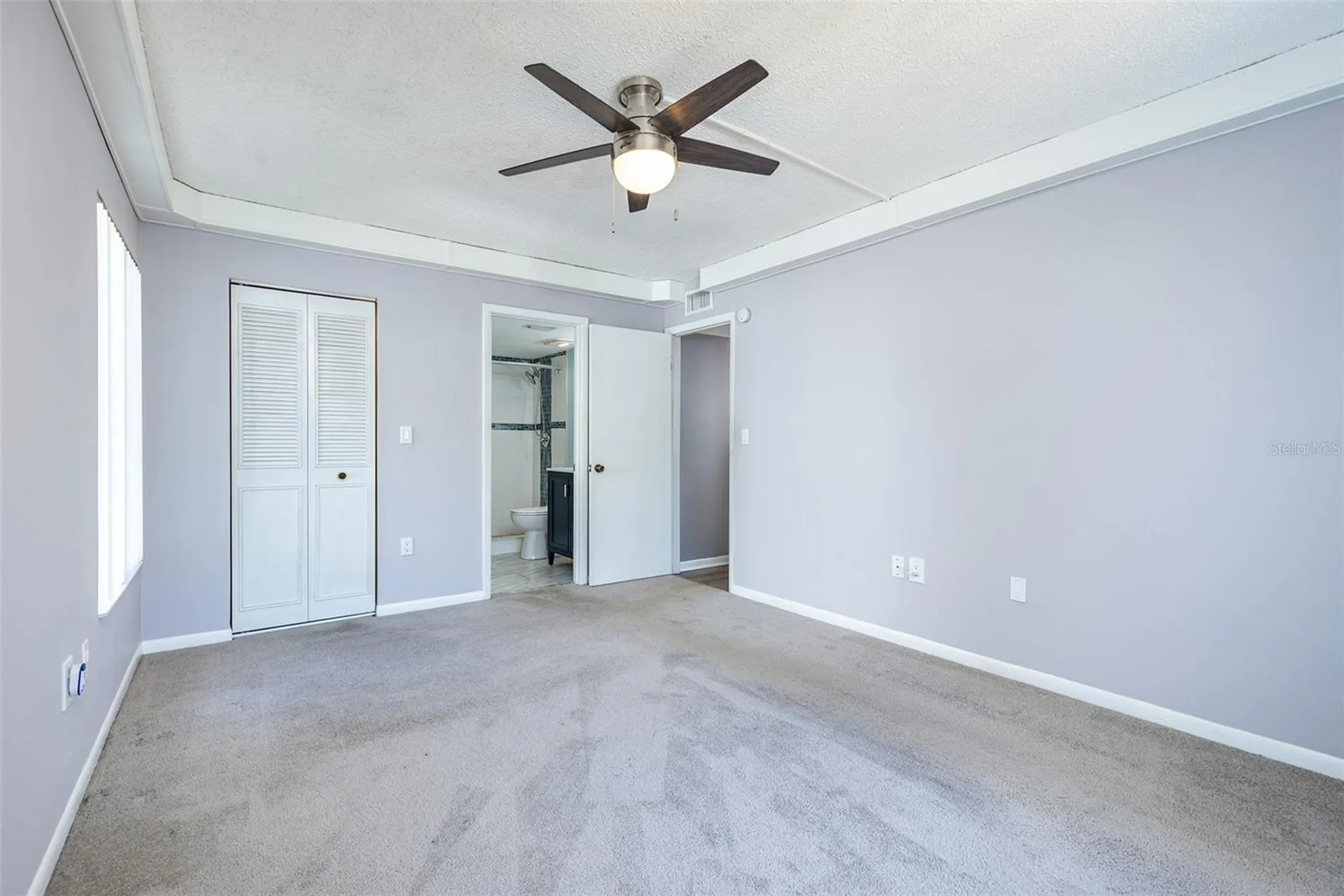 1182 Pine Ridge Circle W Tarpon Springs FL 34688