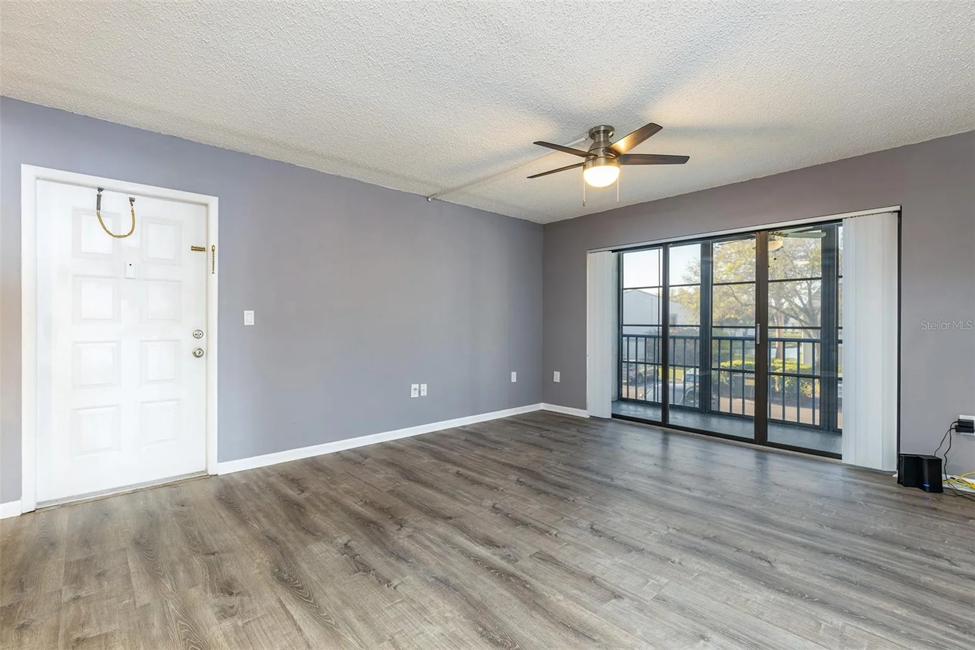 1182 Pine Ridge Circle W Tarpon Springs FL 34688