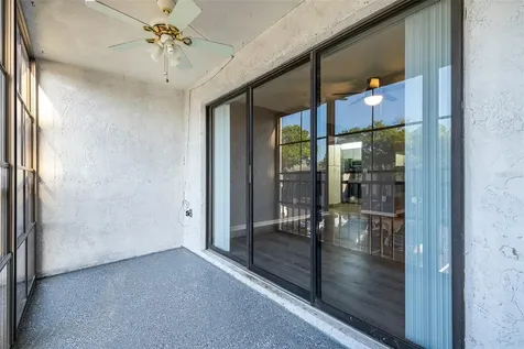 1182 Pine Ridge Circle W Tarpon Springs FL 34688