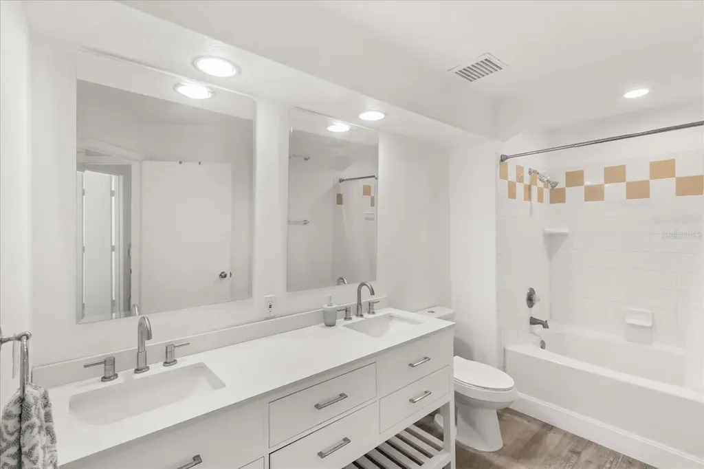 4007 Bangalow Palm Court Tampa FL 33624