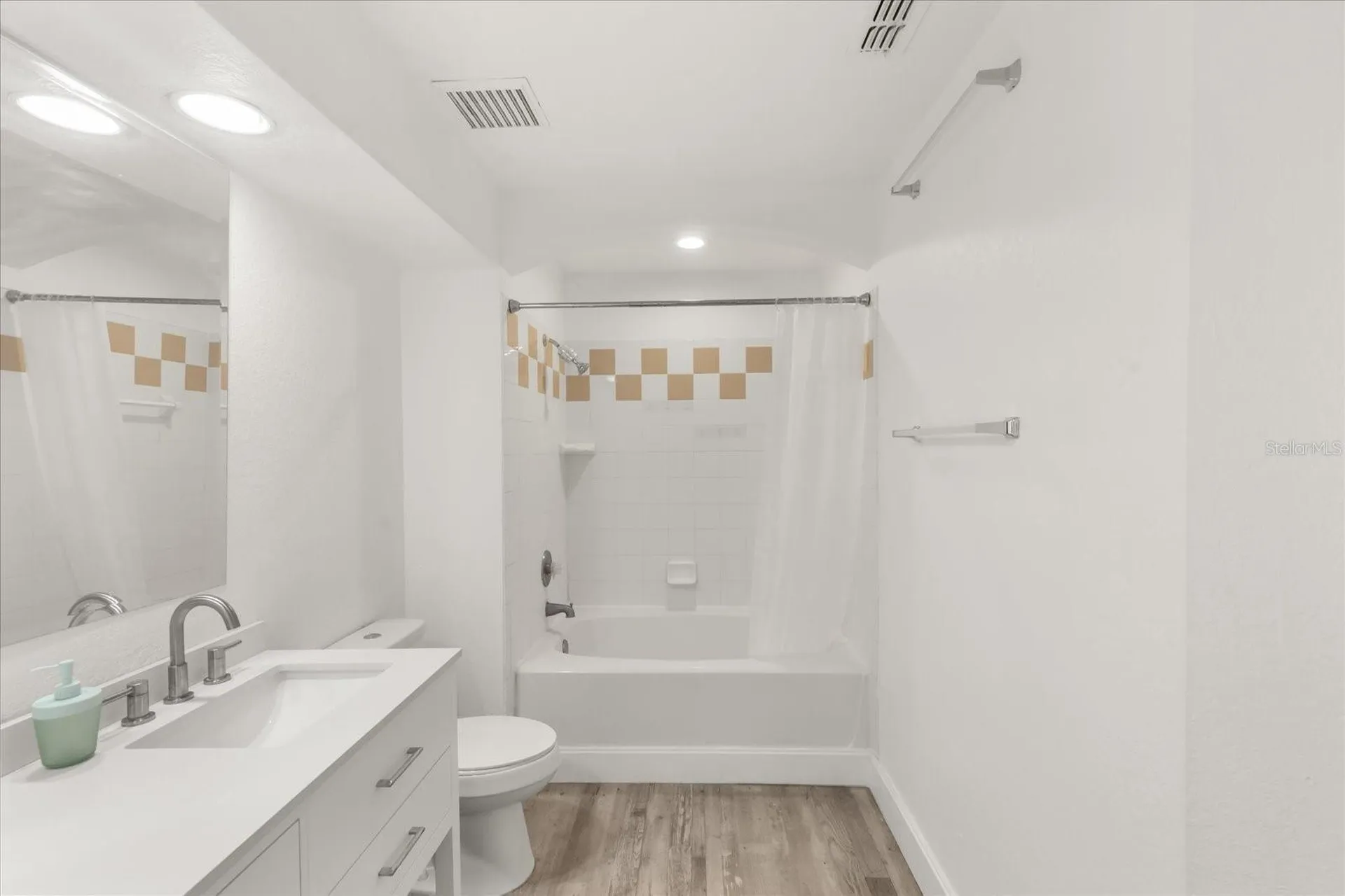 4007 Bangalow Palm Court Tampa FL 33624