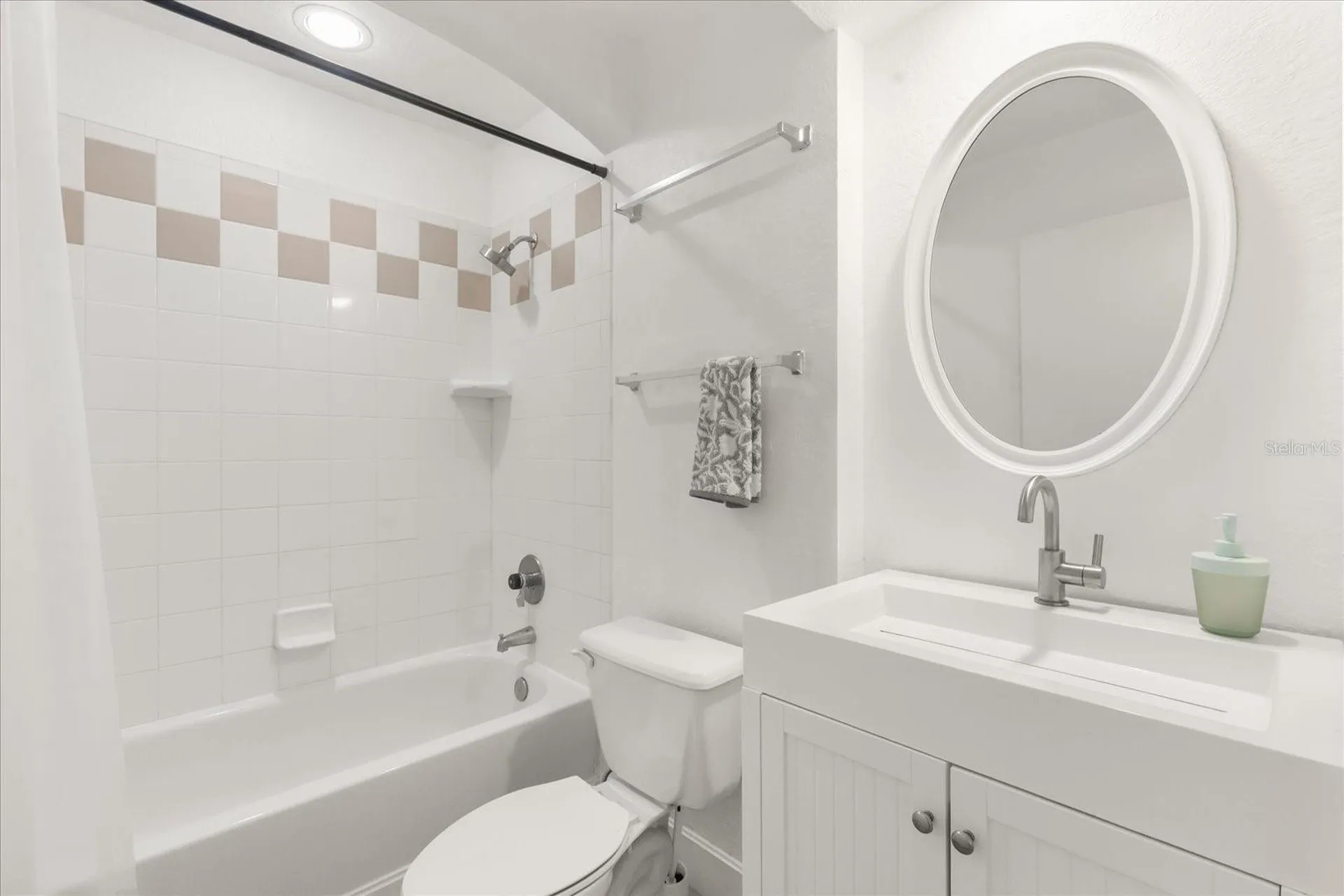 4007 Bangalow Palm Court Tampa FL 33624