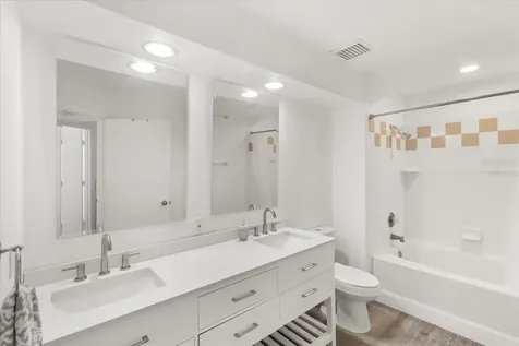 4007 Bangalow Palm Court Tampa FL 33624