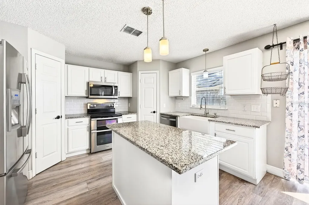111 Carmel Bay Drive Sanford FL 32771