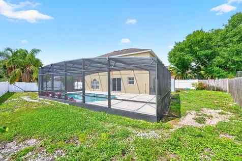 111 Carmel Bay Drive Sanford FL 32771
