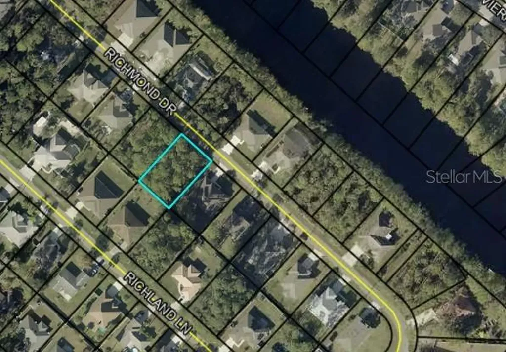 44 Richmond Drive Palm Coast FL 32164