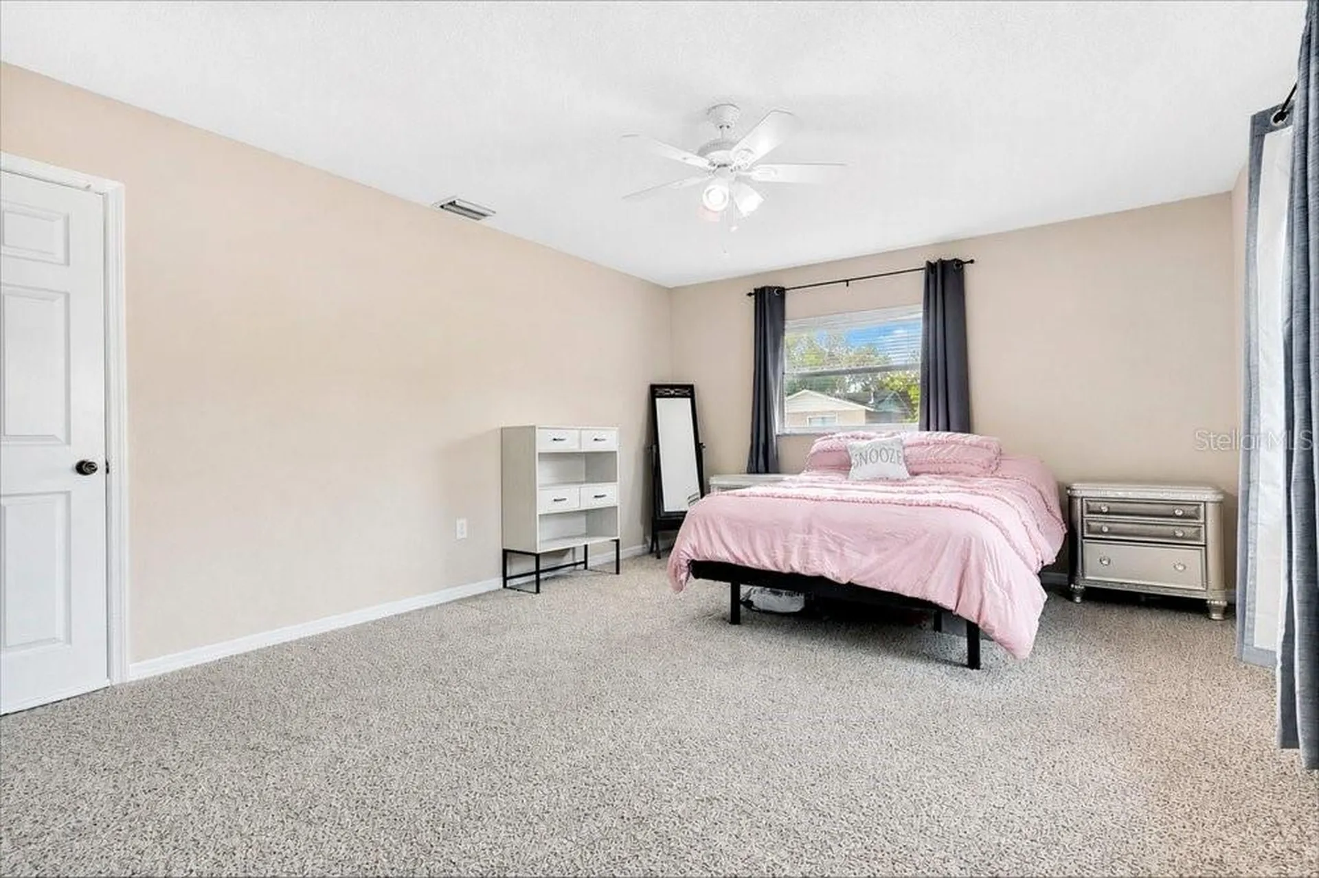 5827 Flori Lane Orlando FL 32808