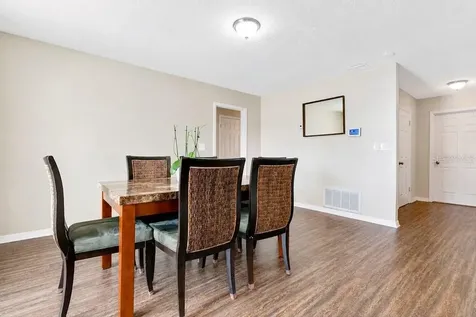 5827 Flori Lane Orlando FL 32808