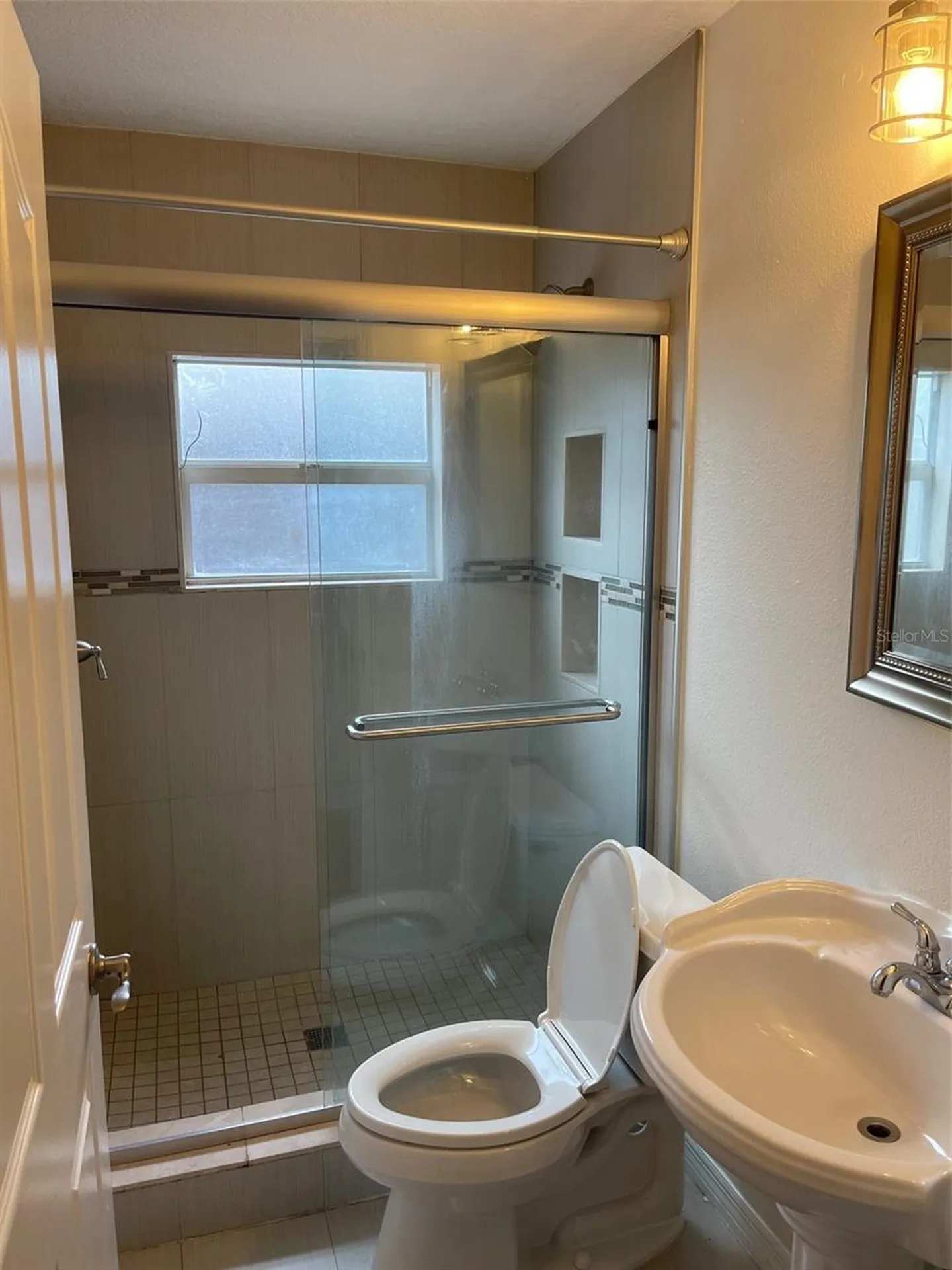 1914 W Aileen Street Tampa FL 33607
