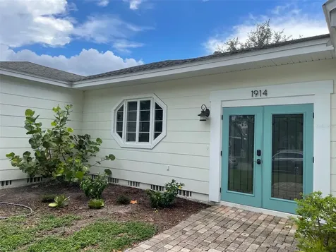 1914 W Aileen Street Tampa FL 33607