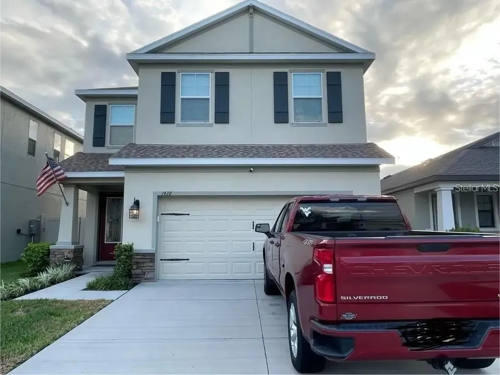 1438 N River Circle Tarpon Springs FL 34689