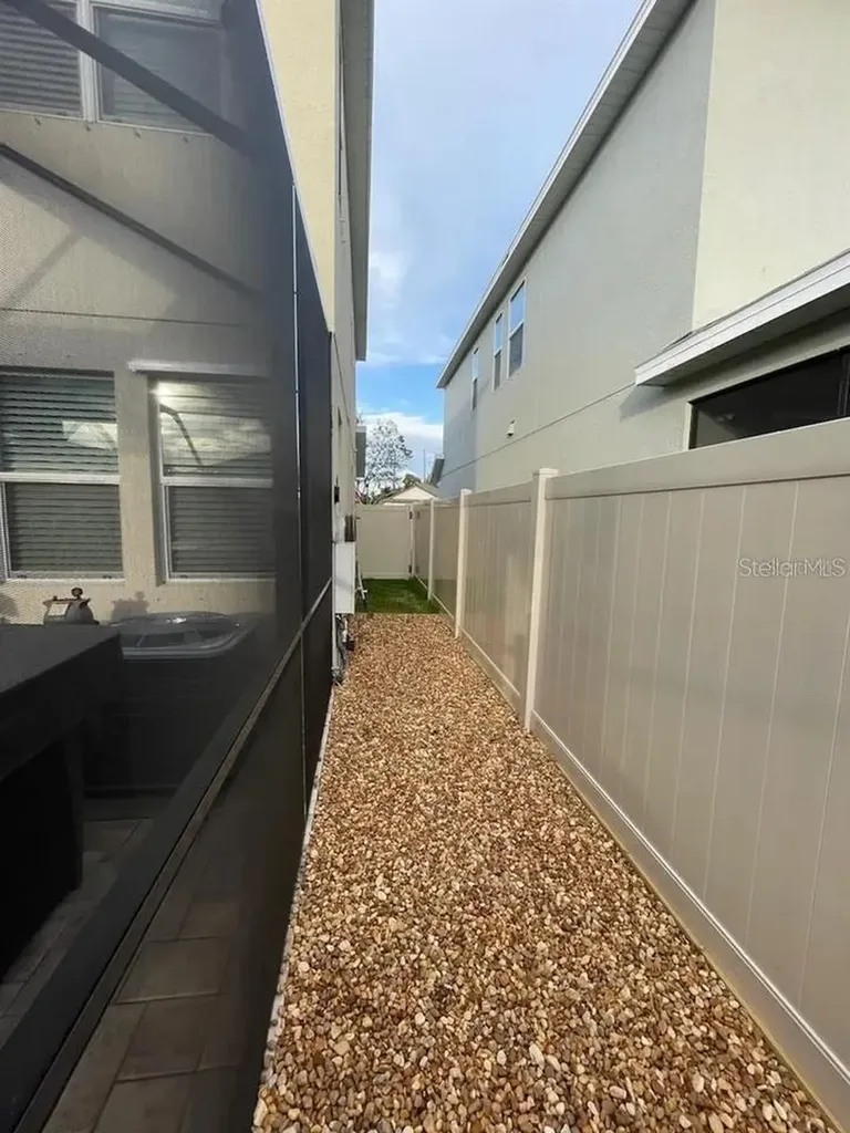 1438 N River Circle Tarpon Springs FL 34689