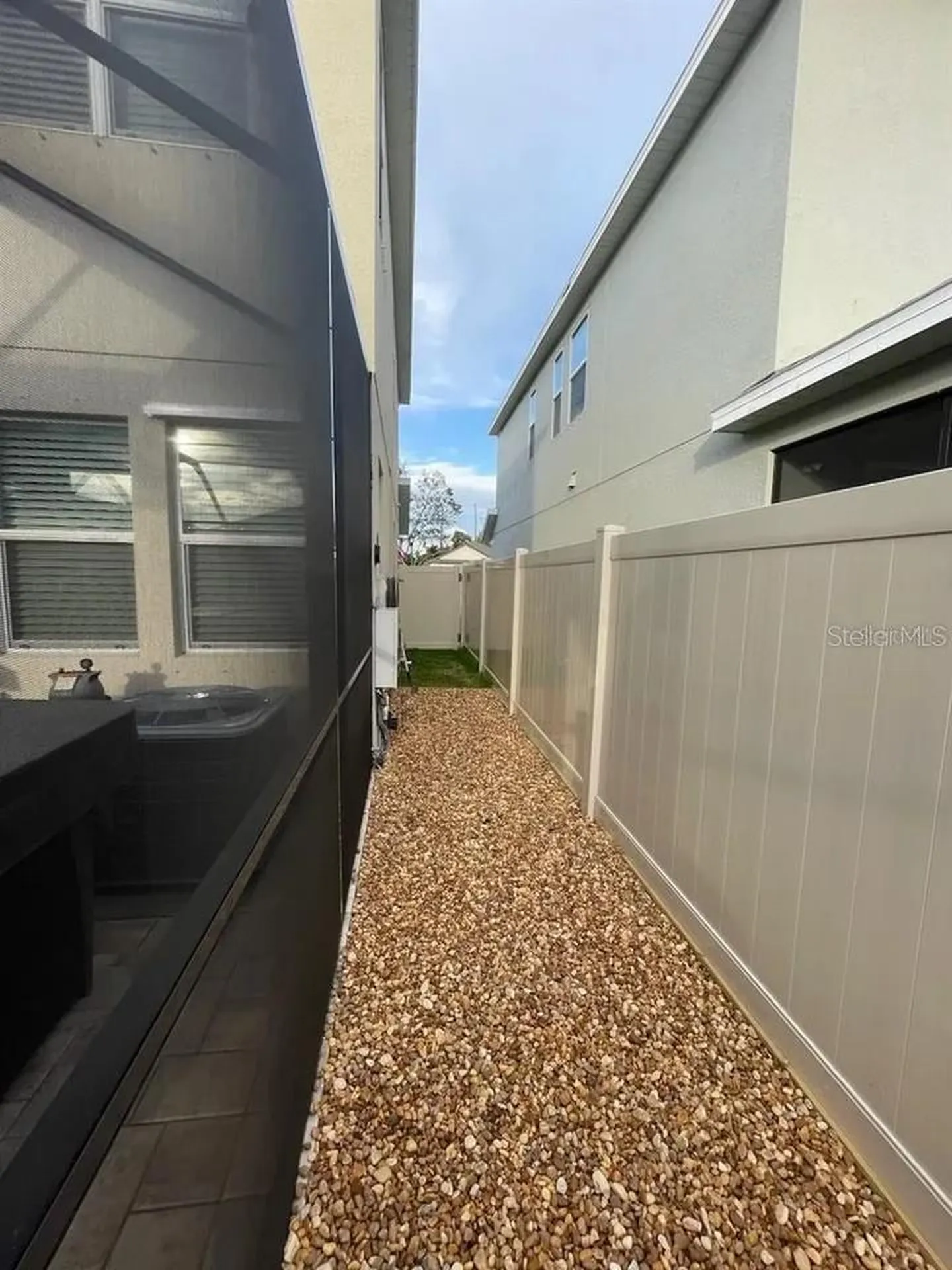 1438 N River Circle Tarpon Springs FL 34689