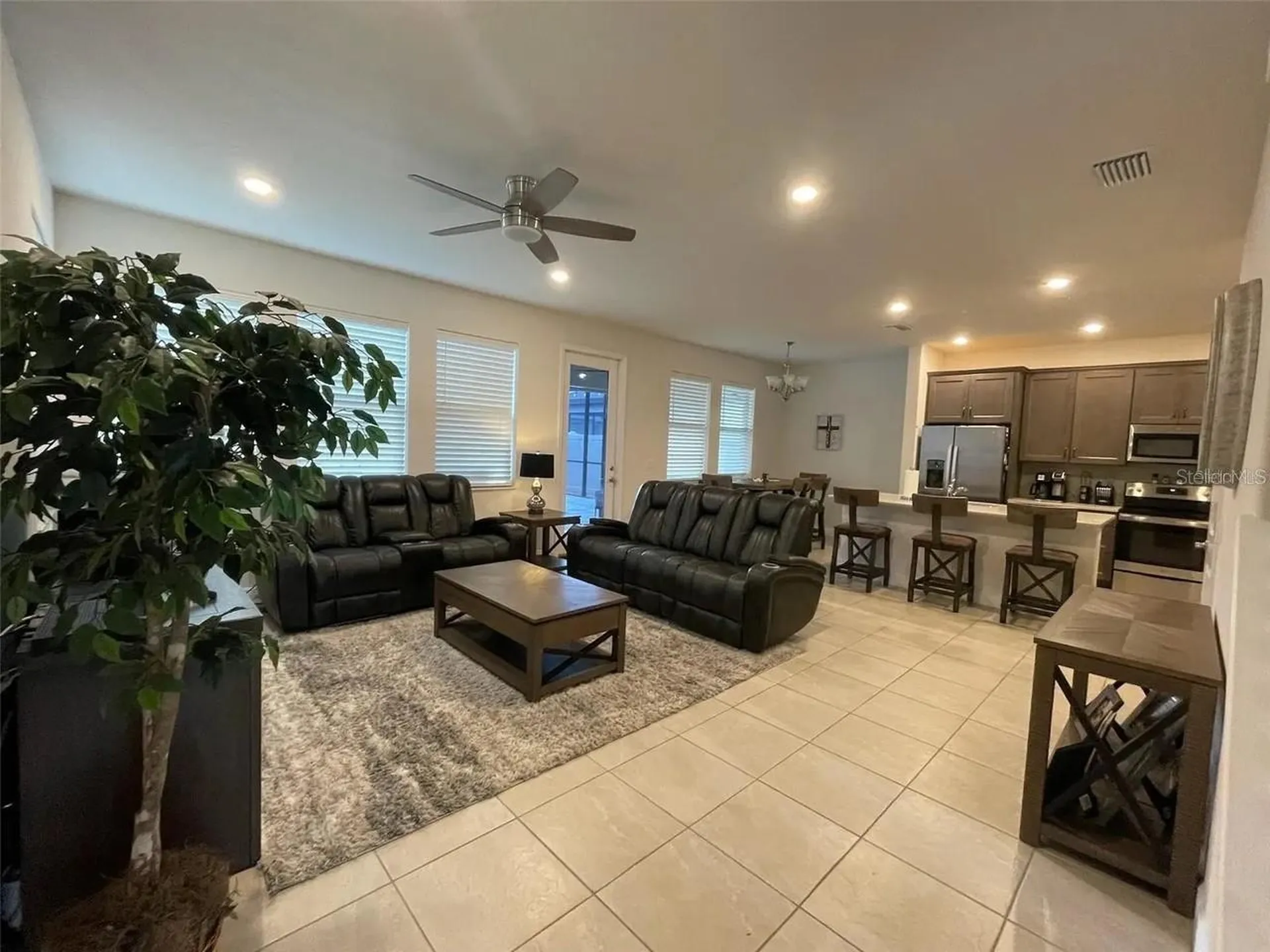 1438 N River Circle Tarpon Springs FL 34689