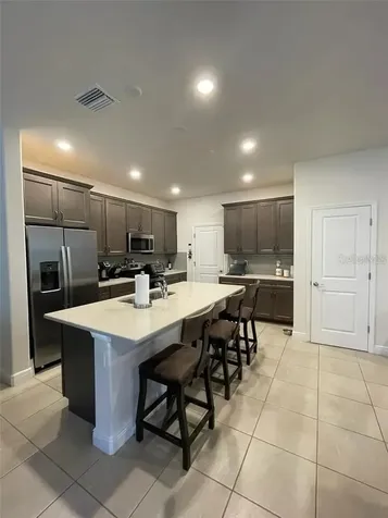 1438 N River Circle Tarpon Springs FL 34689