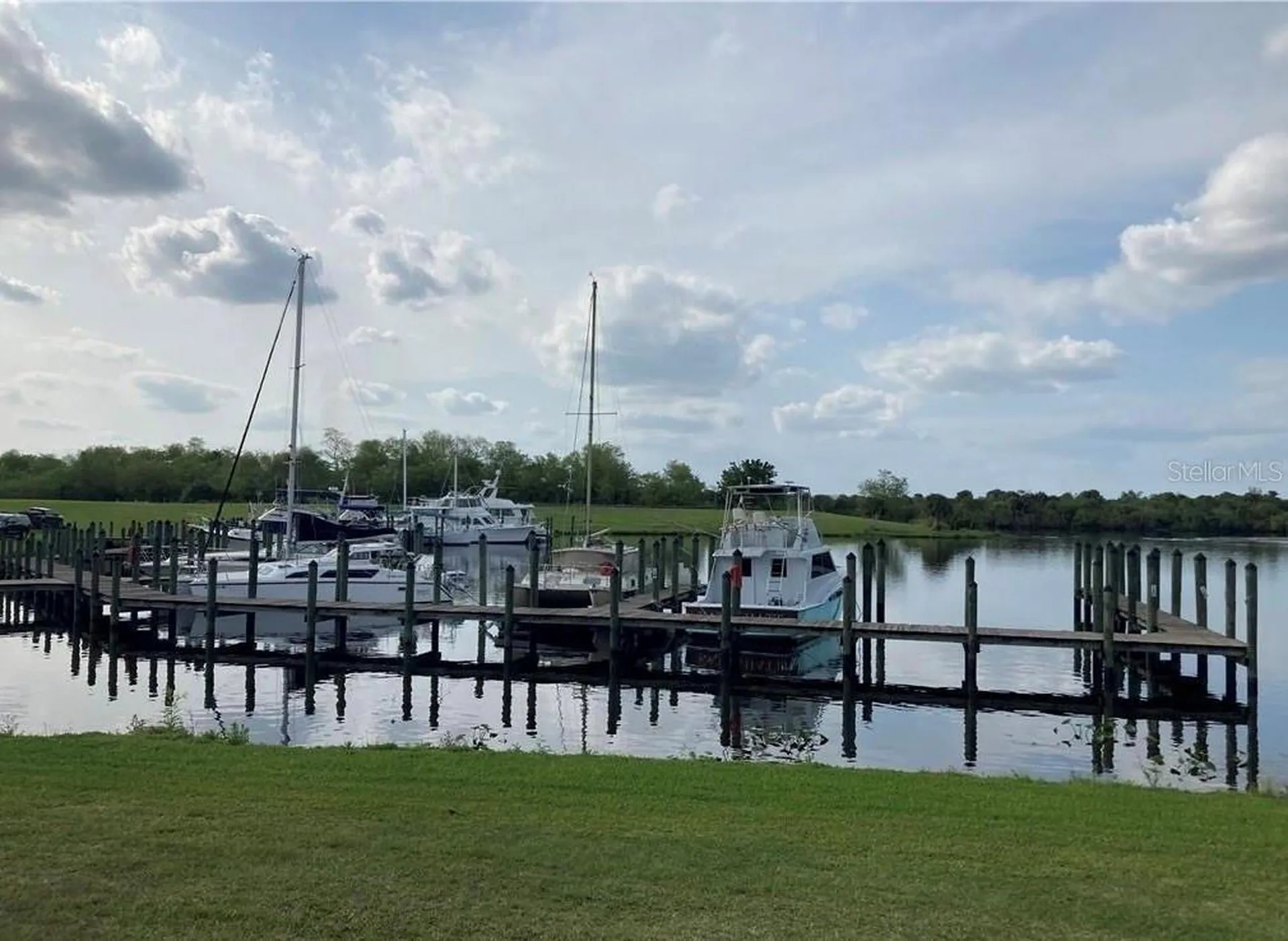 208 Elmwood Street Labelle FL 33935