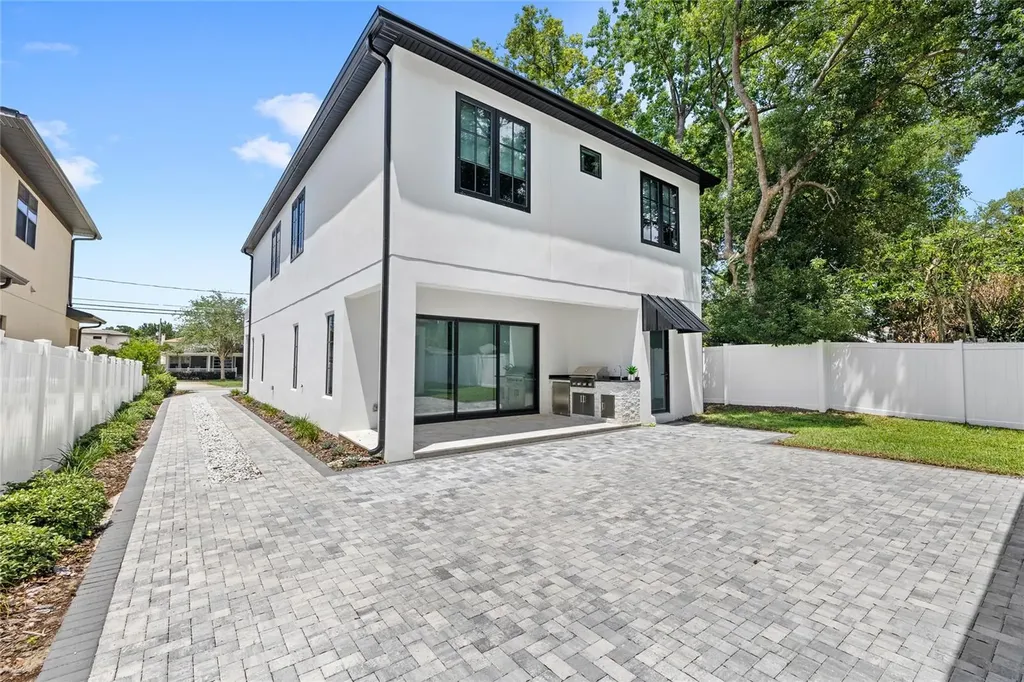 902 Shady Lane Drive Orlando FL 32804