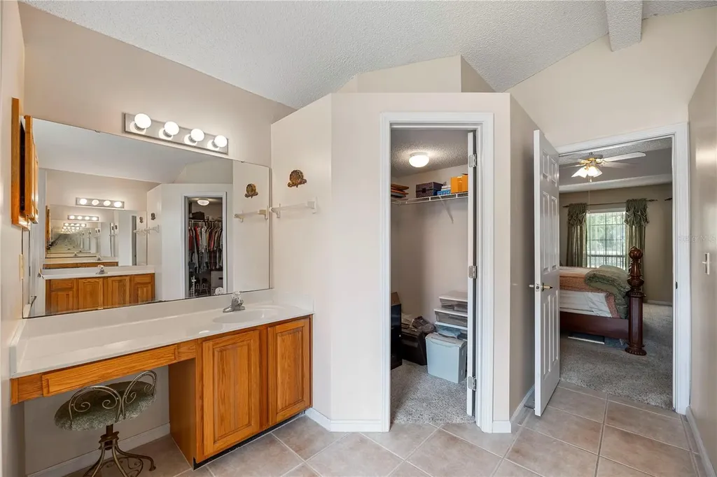 2448 Moon Harbor Way Middleburg FL 32068