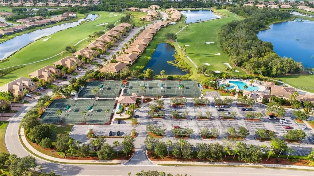 416 Winding Brook Lane Bradenton FL 34212