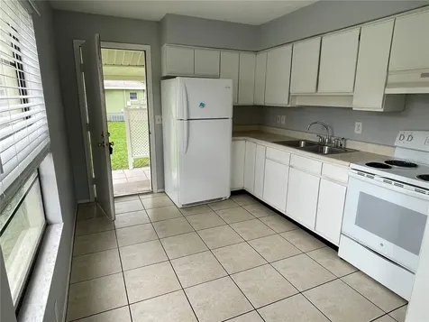 157 2nd Avenue SW Largo FL 33770
