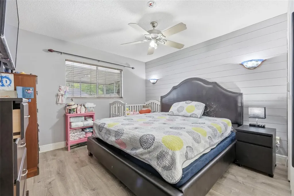 7641 Compass Drive Orlando FL 32810