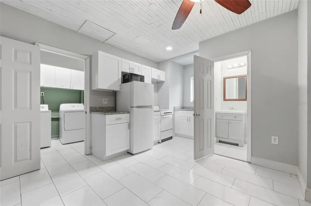 7641 Compass Drive Orlando FL 32810