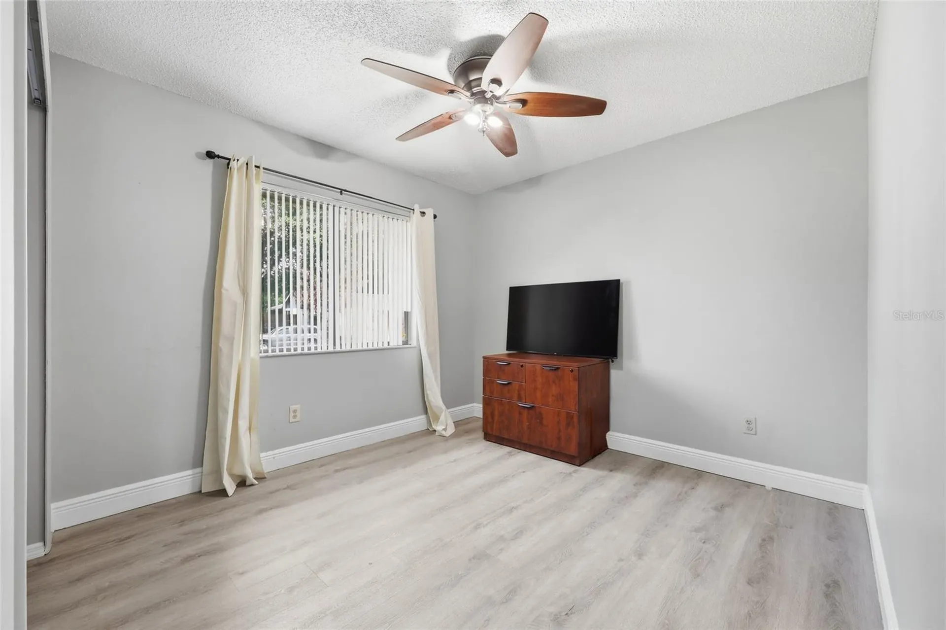 7641 Compass Drive Orlando FL 32810