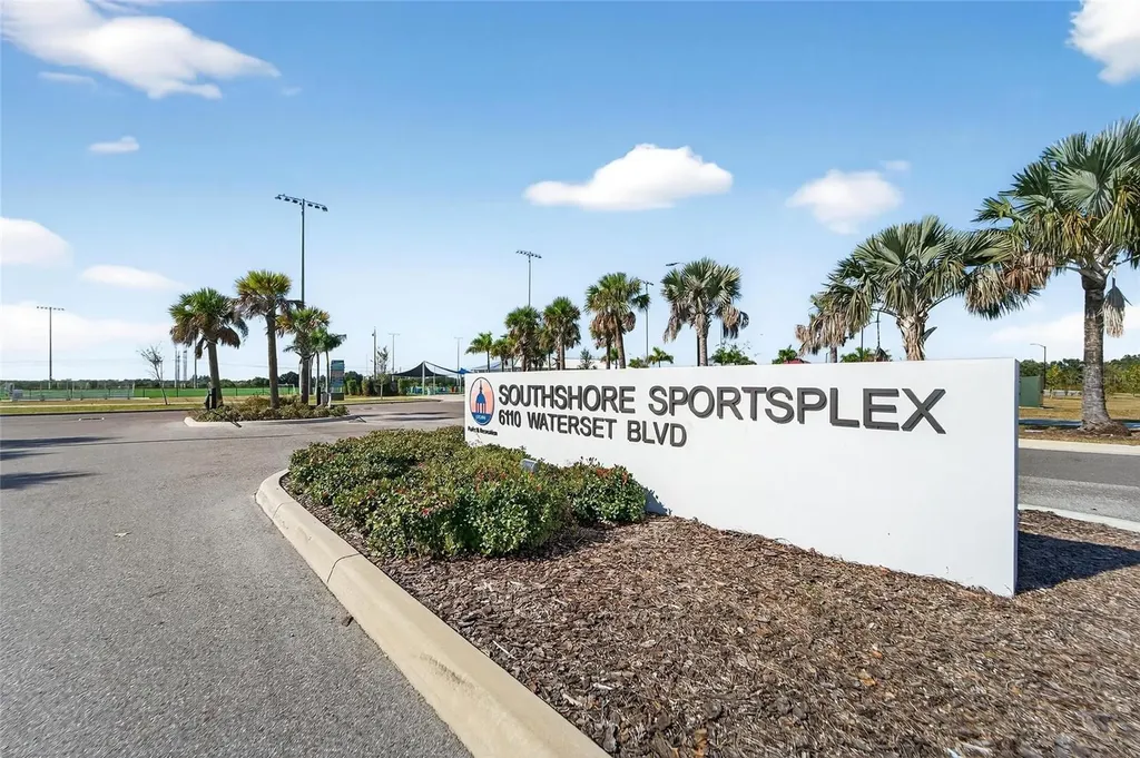 7141 Bowspirit Place Apollo Beach FL 33572