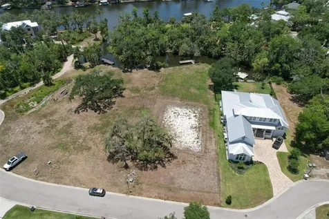 8325 Alafia Pointe Drive Riverview FL 33578