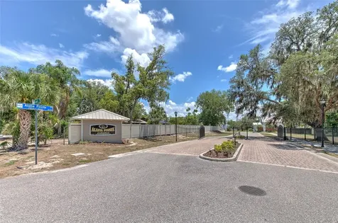 8325 Alafia Pointe Drive Riverview FL 33578