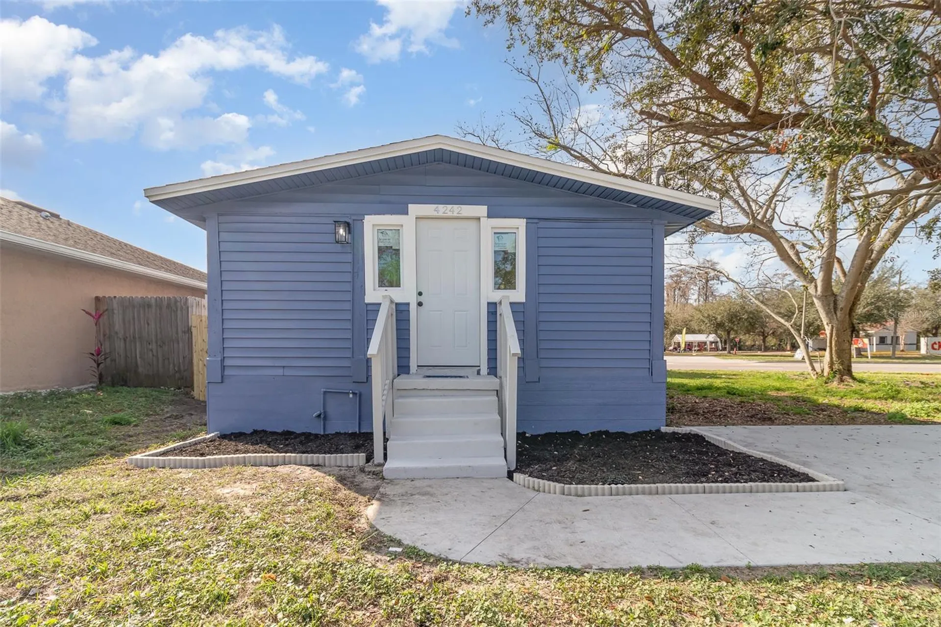 4242 Raleigh Street Orlando FL 32811